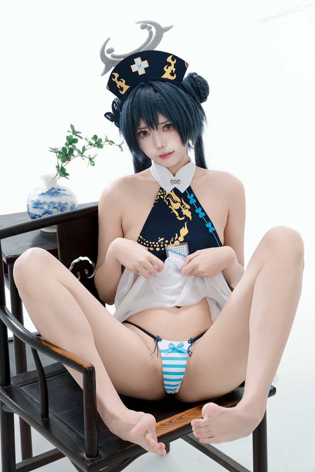 君颜圆又圆 – Cosplay美女写真全套合集3期 [3.2G] 持续更新