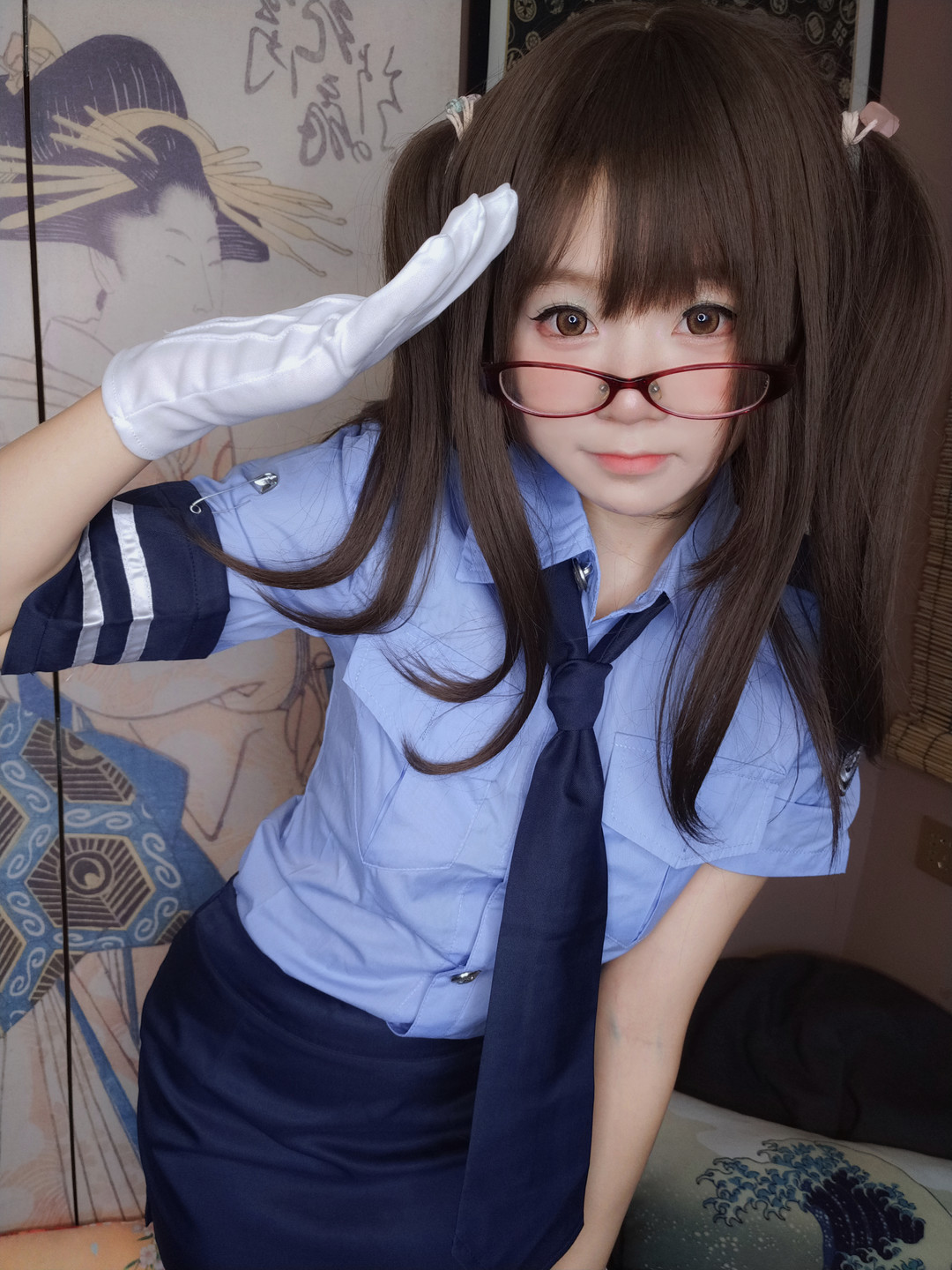 4
