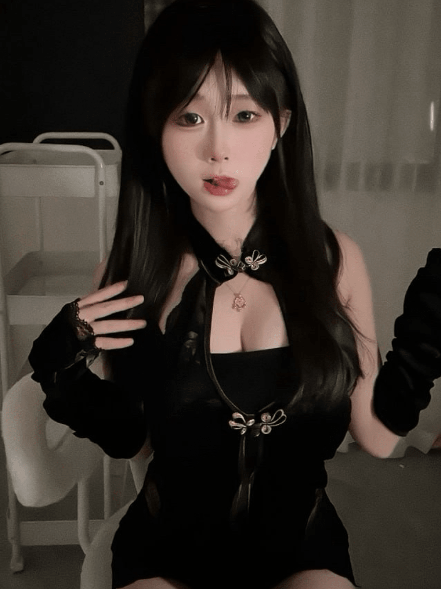 微密圈 – 抖音洛洛酱紫(小洛酱紫) 资源合集打包【297P 89V】